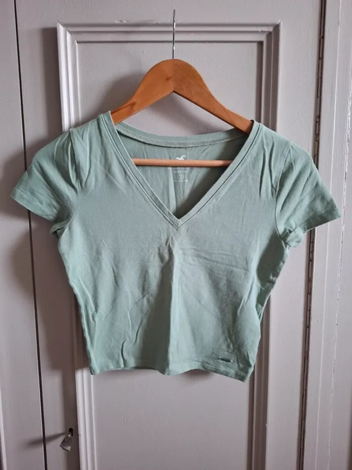 T-shirt court col V Hollister