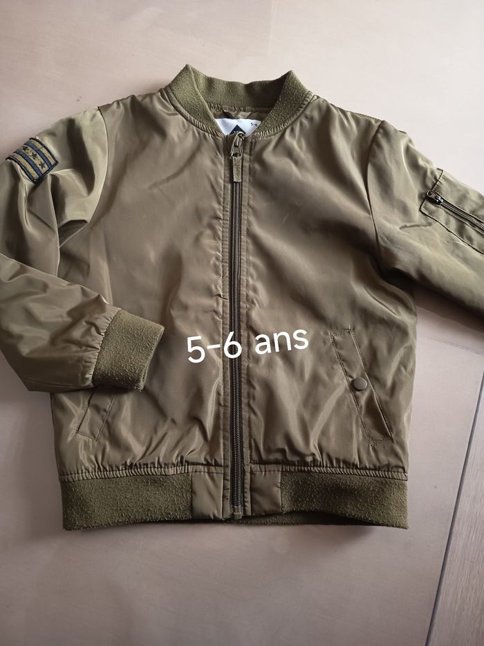 Veste garçon légère 5-6 ans