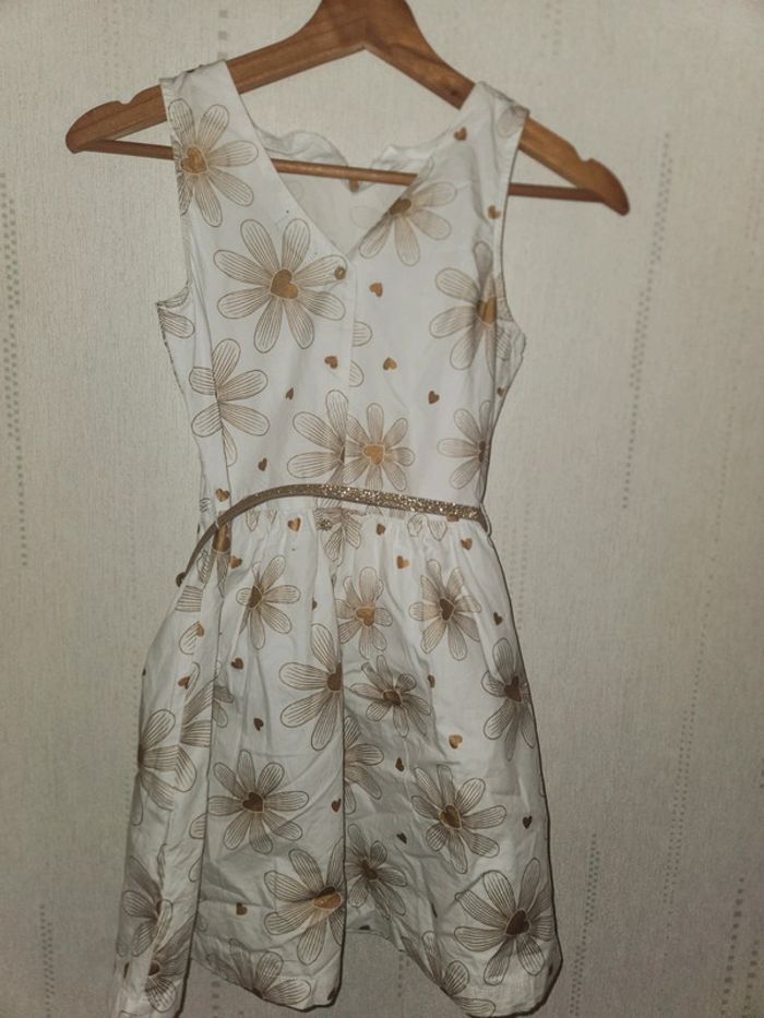 Robe fleurie taille 10 ans - photo numéro 3