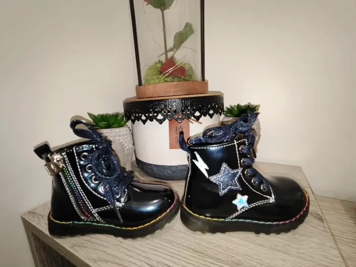 Bottines taille 20 portées 1 fois - photo numéro 7