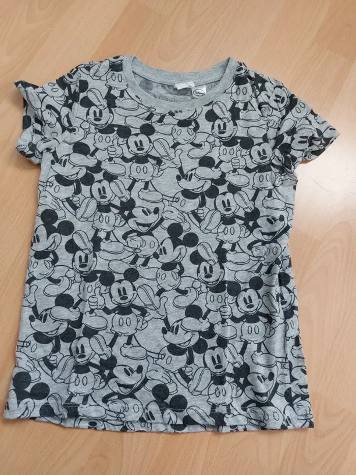Tee-shirt Mickey gris et noir