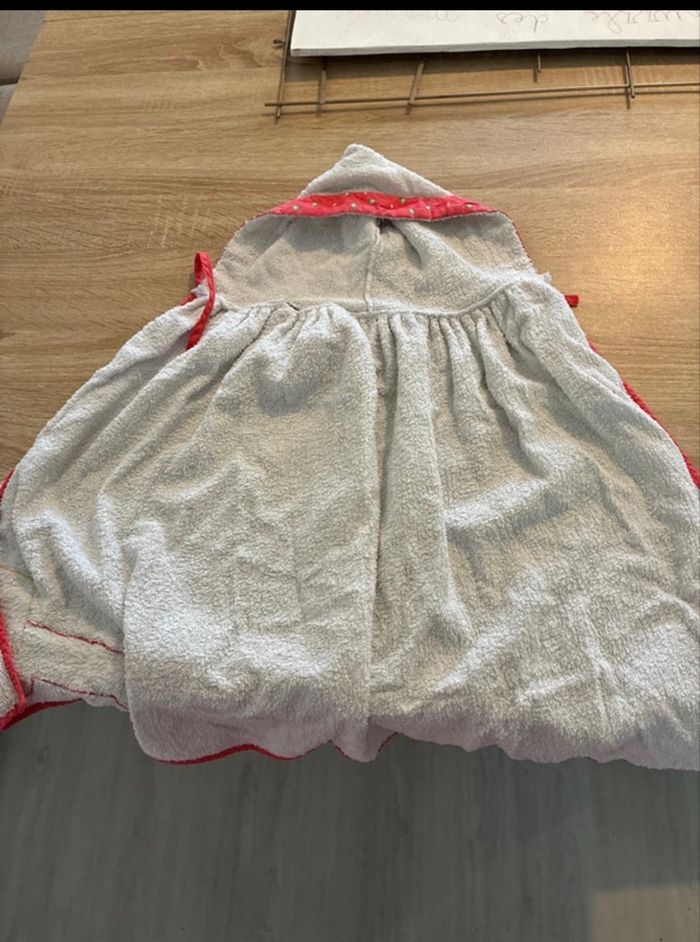 Cape de bain  bébé - photo numéro 3