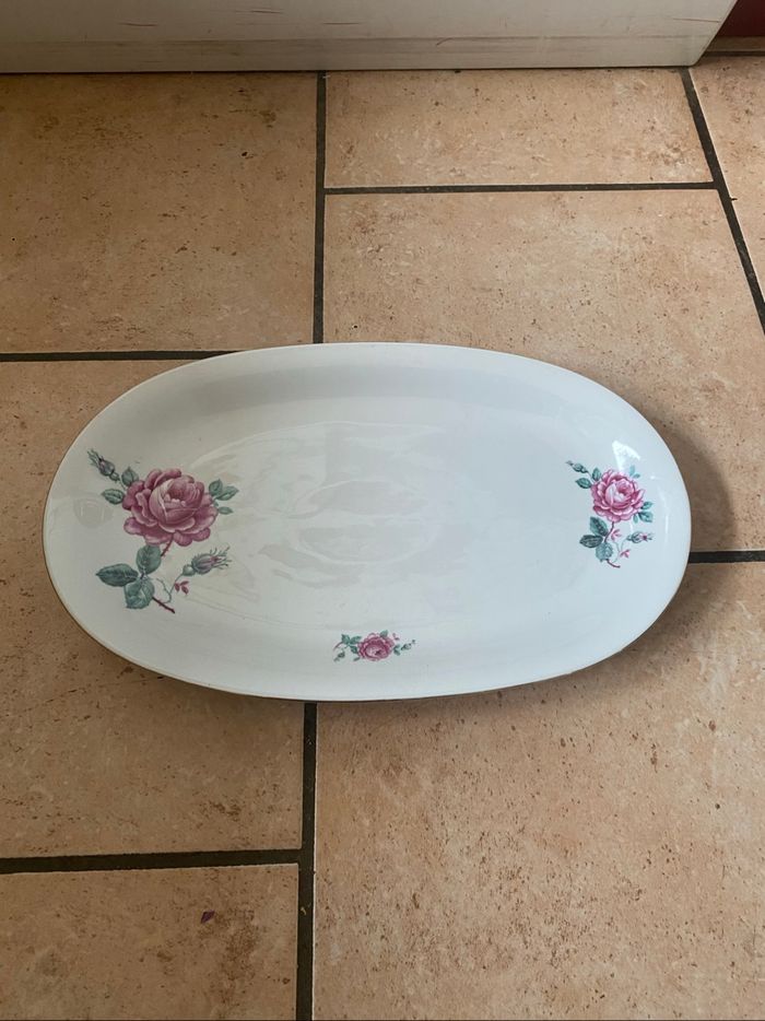 Plat porcelaine