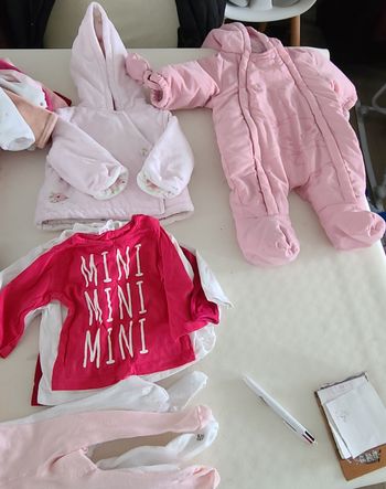 47 vêtements 3 mois