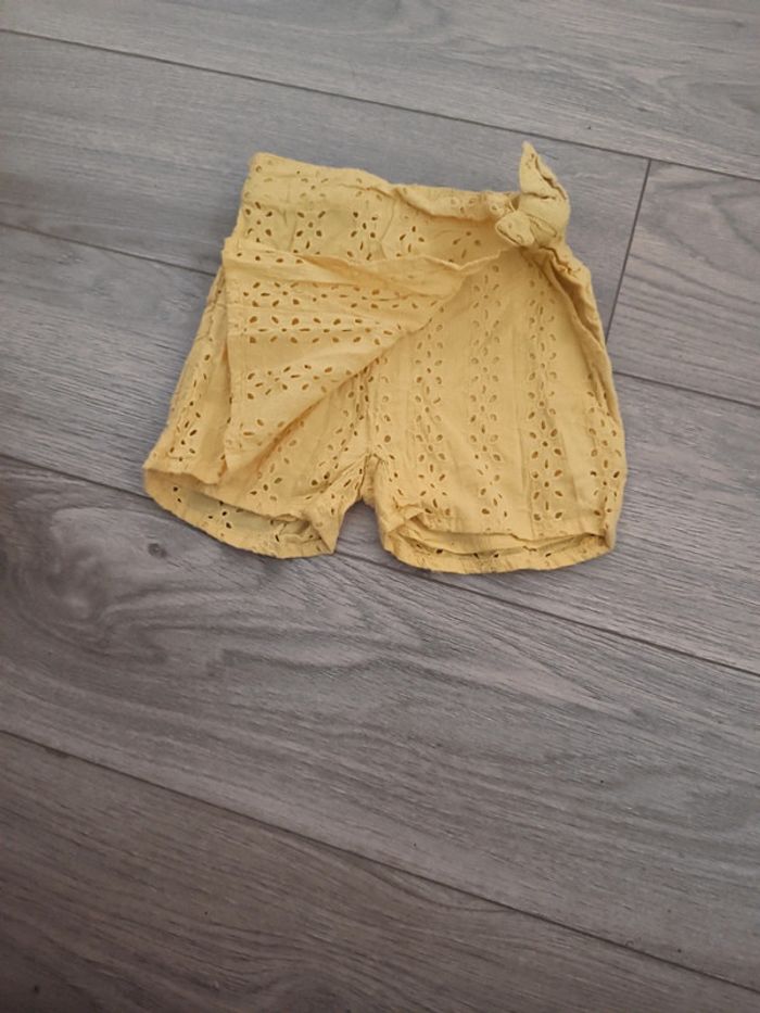Jupe short 3 ans - photo numéro 2