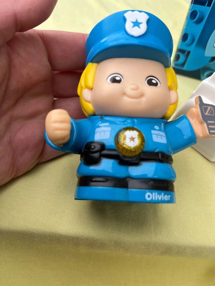 Olivier le policier - photo numéro 4