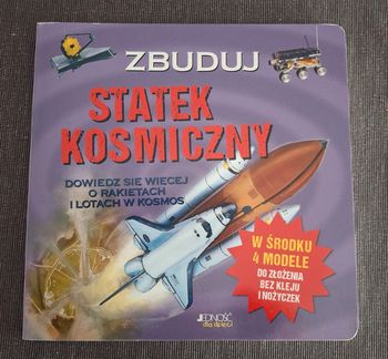 Livre polonais enfants Vaisseaux spatiaux