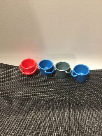 Playmobil lot 4 seaux bleu rouge et gris pièces détachées