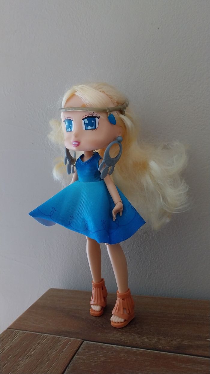 Bixy girls
Willa - photo numéro 2