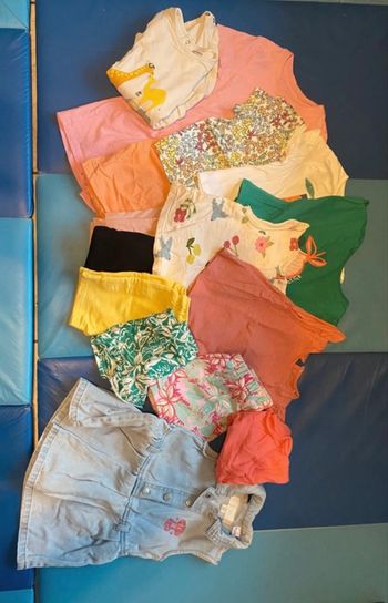 Lot vêtements été fille 18 mois