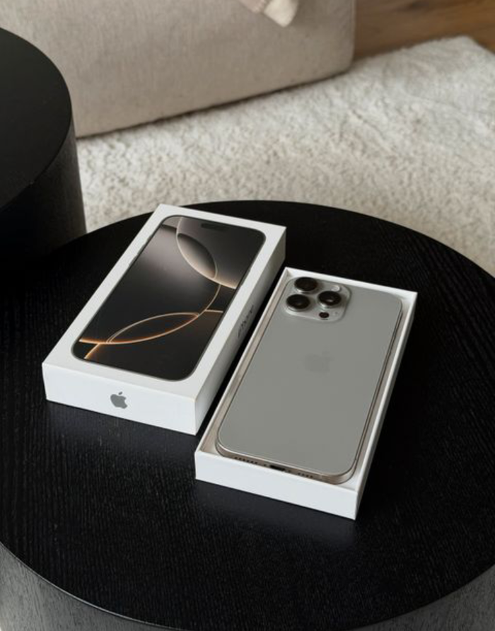 Iphon 16 pro max..