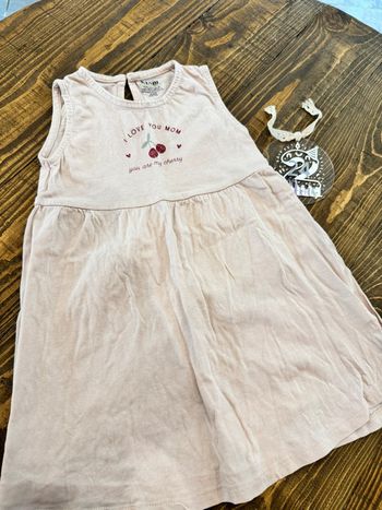 Robe cerise