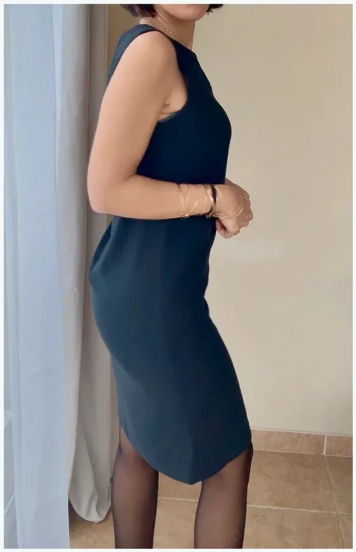 Robe maison 123 bleu marine taille 36 parfait état - photo numéro 3