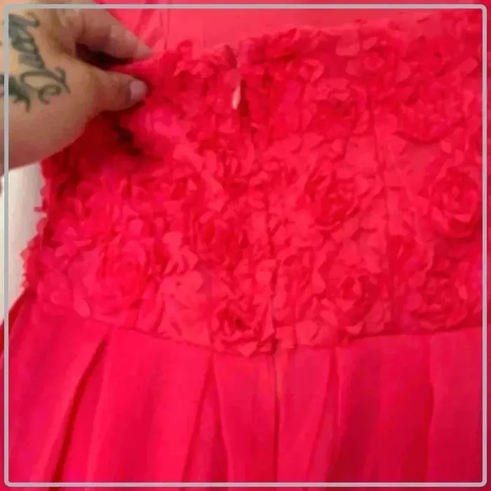 Magnifique robe neuve amisu taille 34 - photo numéro 4