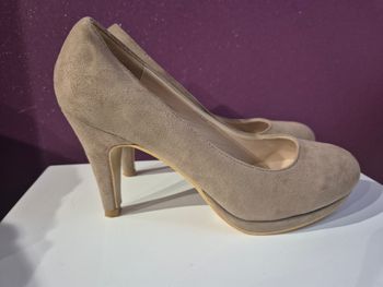 Chaussures à talon taille 39