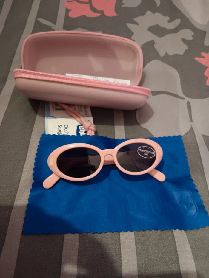 Lunette solaire bébé