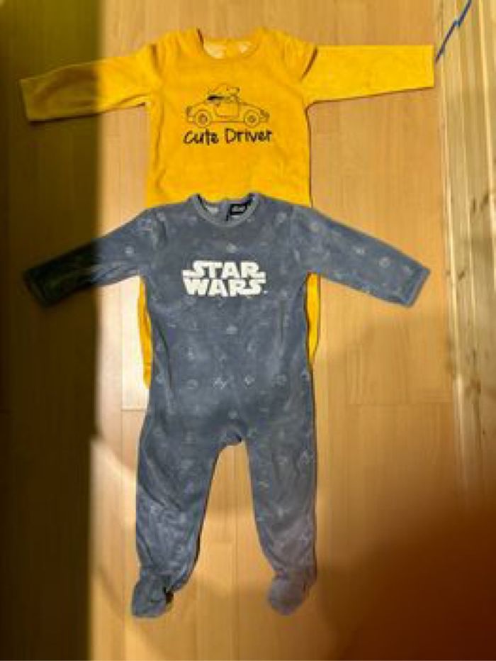 Lot de 2 pyjamas bébé 24 mois