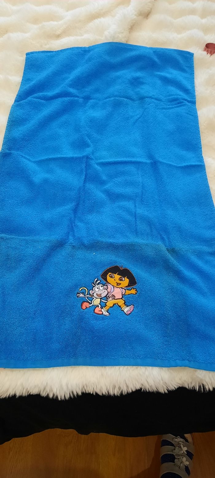 Serviette de toilette Dora