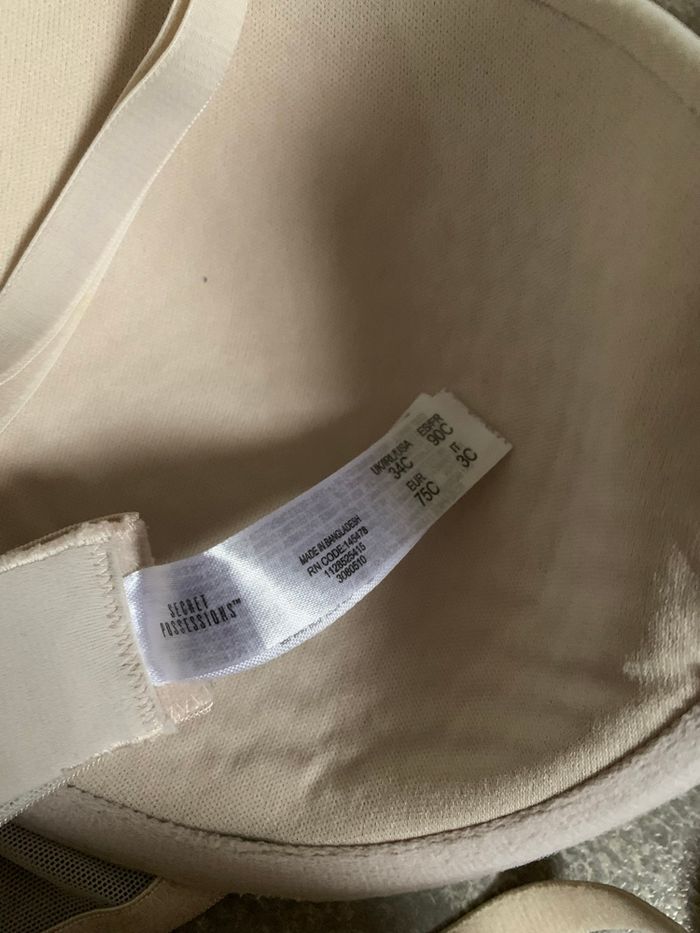 Soutiens-gorge 90c - photo numéro 5