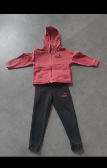 Jogging 6 ans Puma, parfait état 