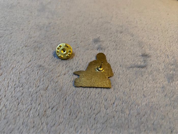 Pin’s Rambo - photo numéro 4