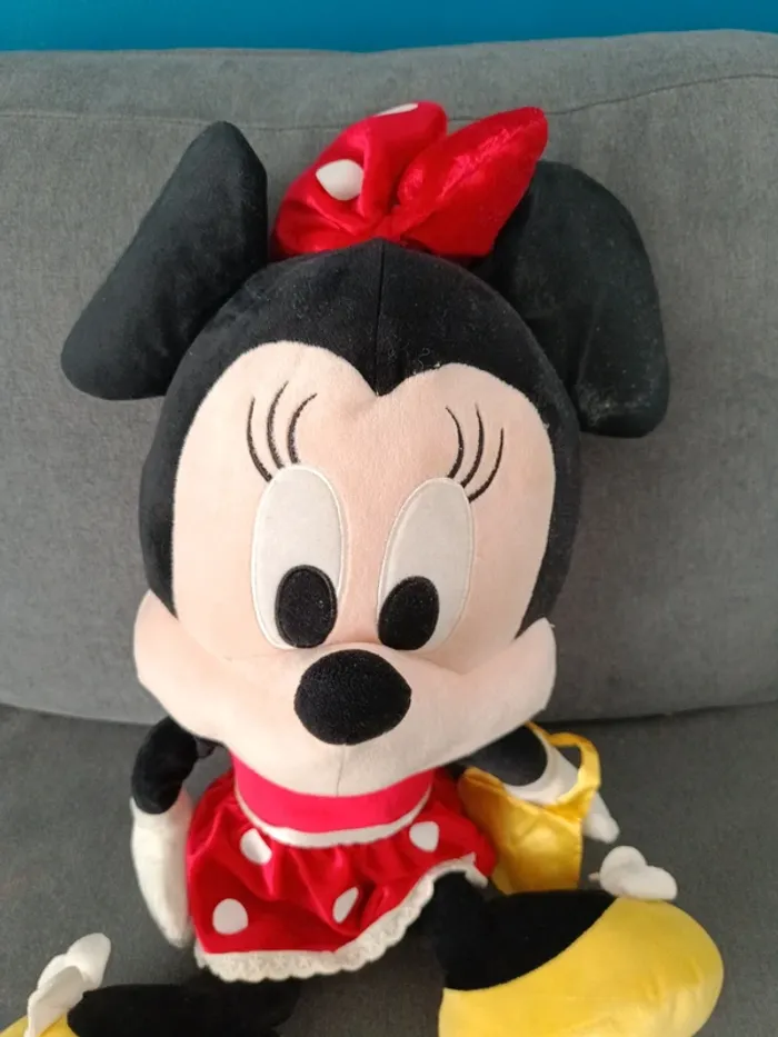 Peluche Minnie Disney - photo numéro 3