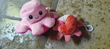 Lot de peluches double face