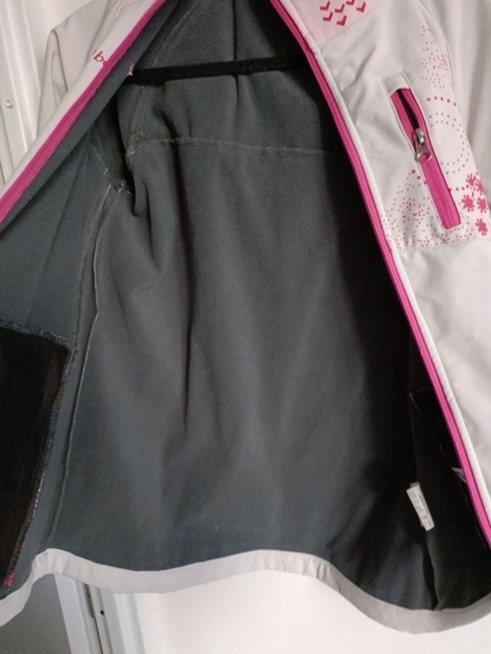 Veste Baleaf 100% polyester juste lavé Très bon état Blanc cassé rose fushia taille M - photo numéro 6