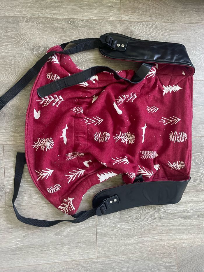 Portage Onbu Onbuhimo de couturière spécialisée Little Wolf taille grand toddler/preschool dans une écharpe de portage Roar Bordeaux Zen - photo numéro 8