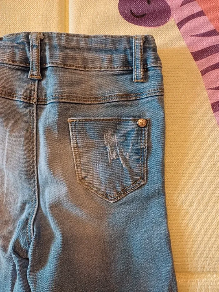 Jeans 4 ans - photo numéro 7
