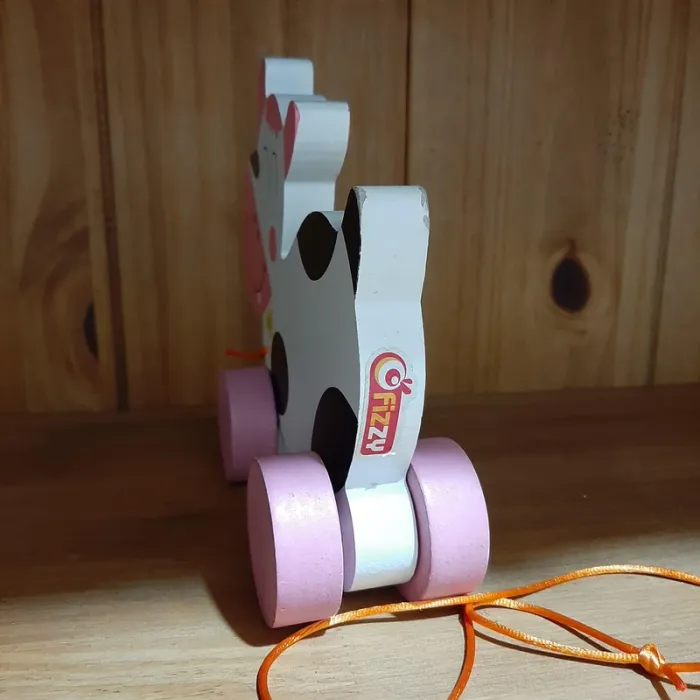 Jouet à tirer Vache en bois - photo numéro 6