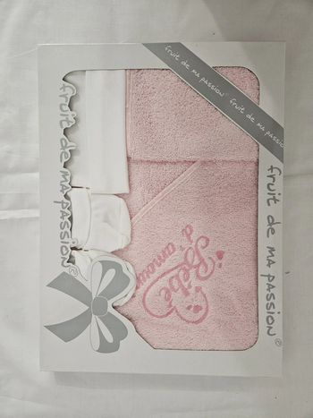 Coffret cadeau sortie de bain 5 pièces pour bébé