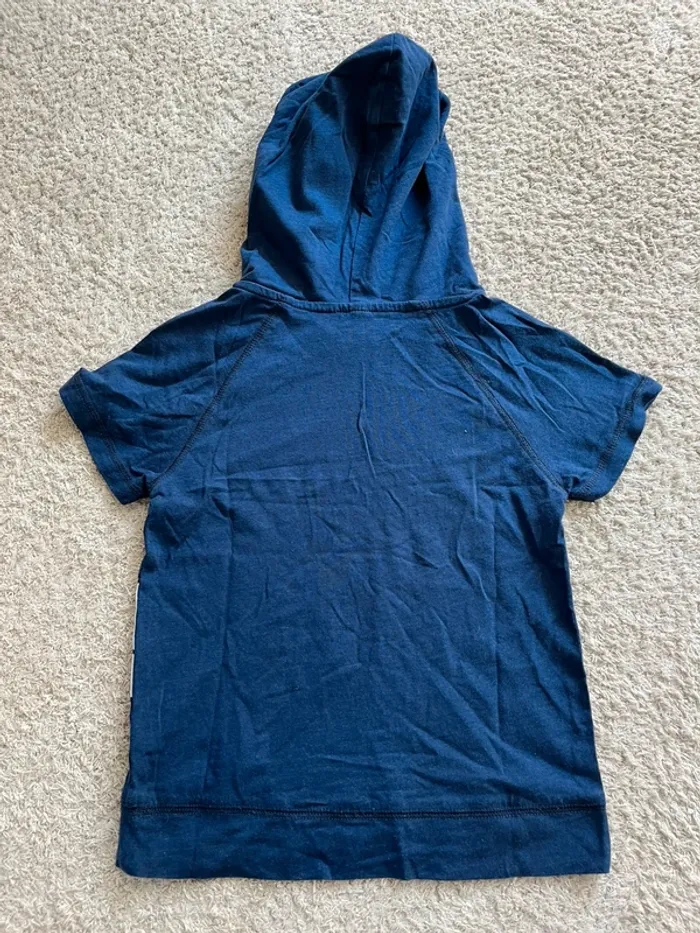 Teeshirt manches courtes à capuche île Maurice marque Catadel taille 5-6 ans - photo numéro 5