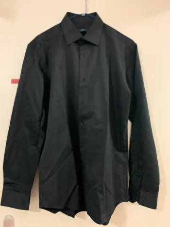 Chemise noir neuve