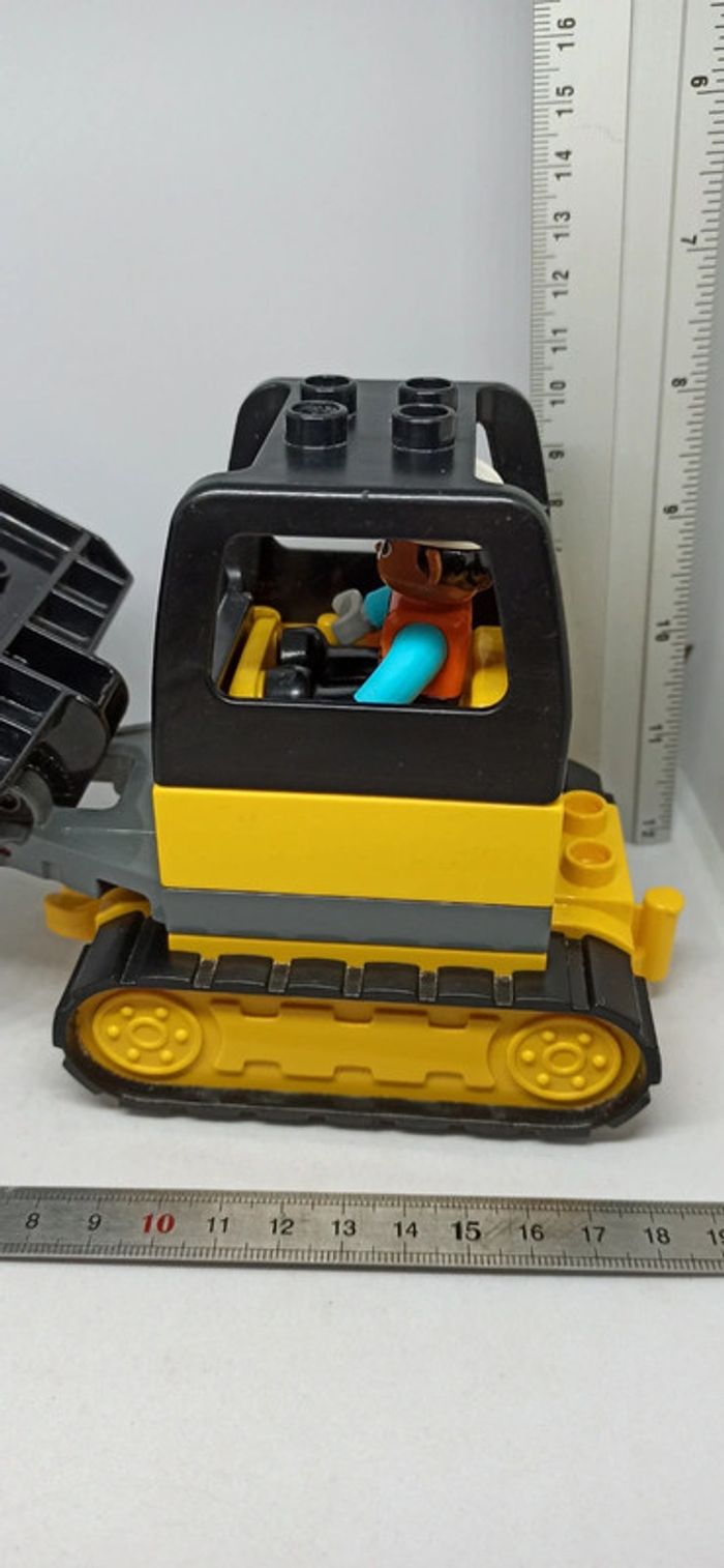 Véhicule bulldozer lego duplo - photo numéro 7
