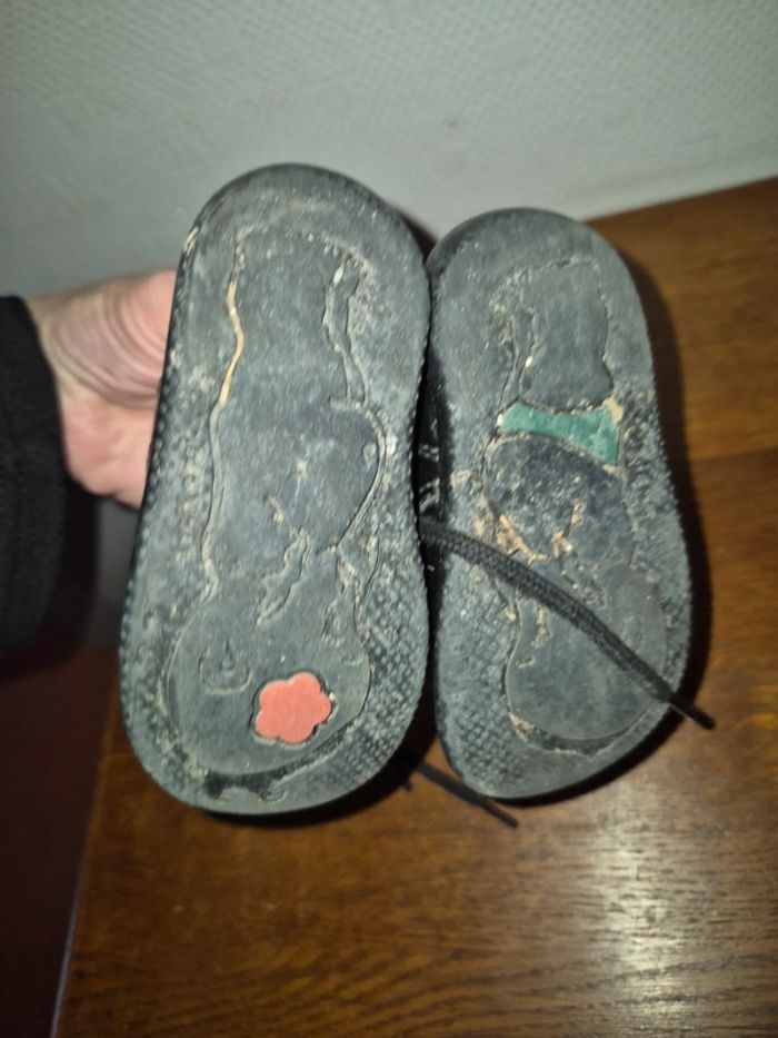 Kickers vernis noir - photo numéro 5