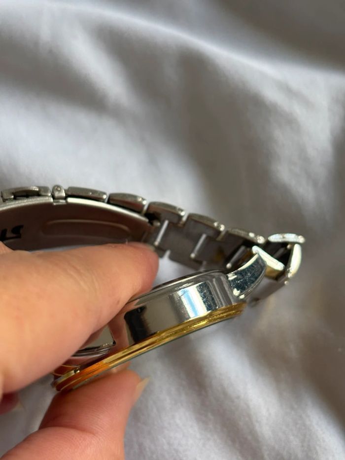 Montre homme Capricie – neuve – cadran doré – bracelet argenté/doré acier inoxydable - photo numéro 4