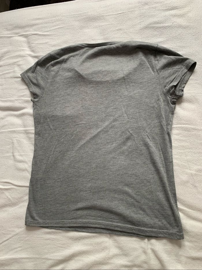 Tee shirt gris - photo numéro 2