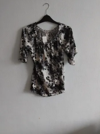 Blouse manches courtes taille S
