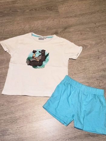 Ensemble tee shirt+ short  2/3 ans