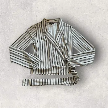 blouse jennyfer