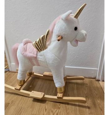 Licorne a bascule maison du monde