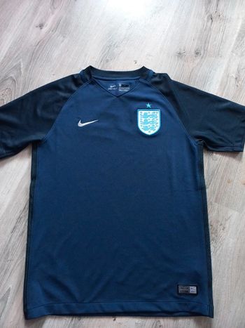 Tee-shirt 'Nike' 12/13 ans