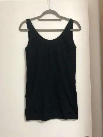 Superbe beau débardeur Asos oversize taille 34