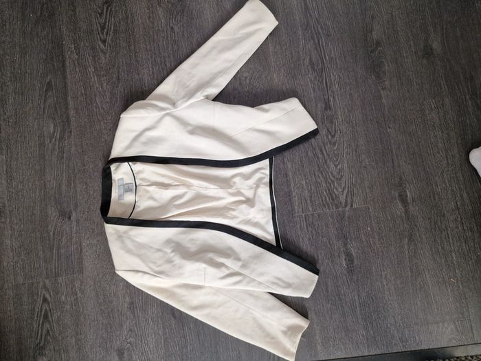 Robe de soirée avec veste - photo numéro 4