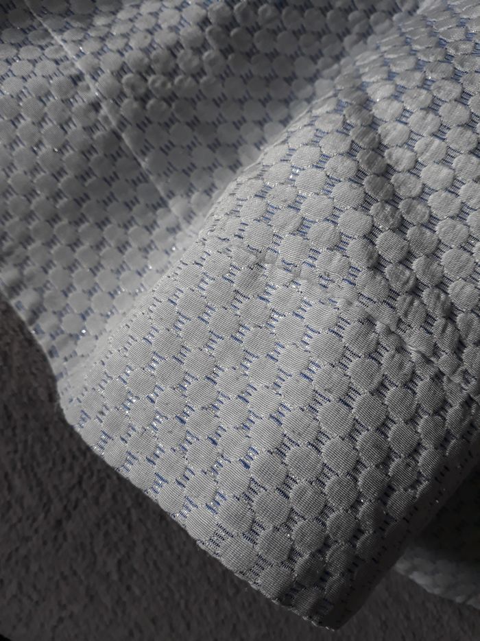 Jupe brillante grise - photo numéro 3