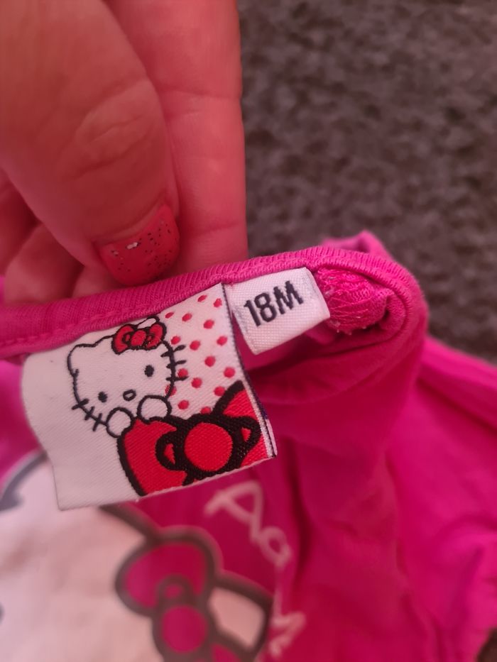Tee-shirt hello kitty 18 mois - photo numéro 2