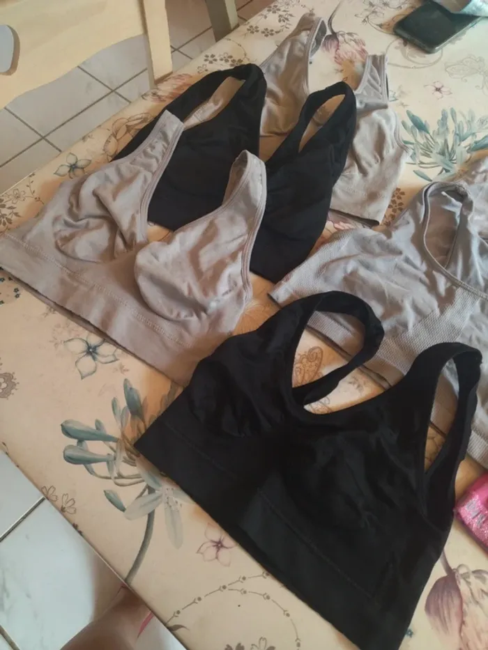 Lot de 8 brassières - photo numéro 4