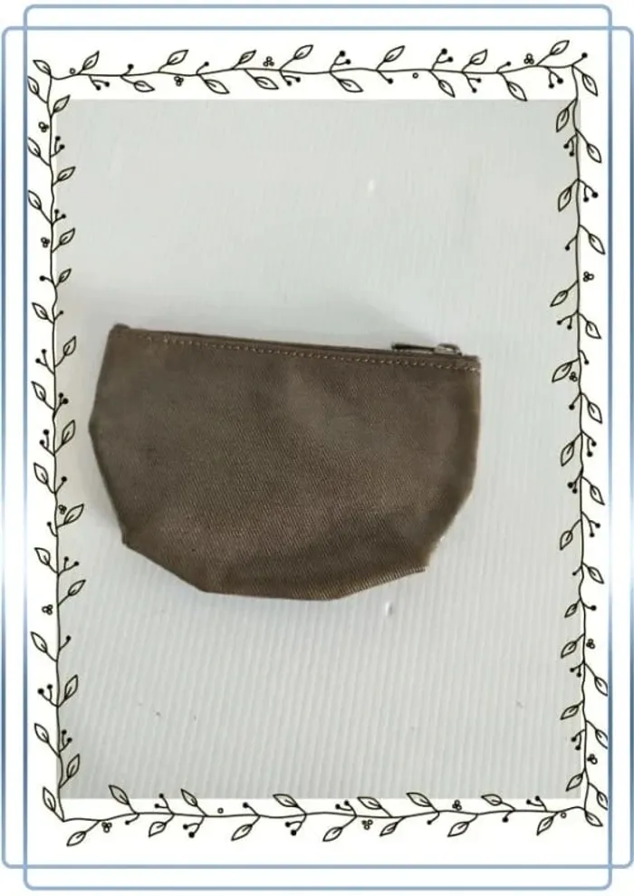 Porte monnaie Texier, bon état 13x9cm - photo numéro 2