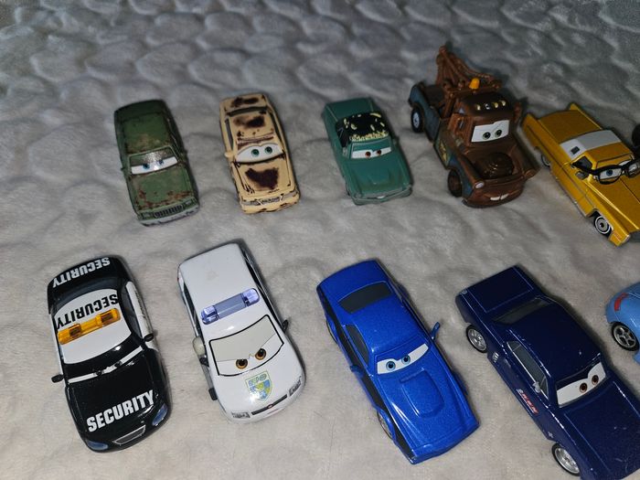 Voitures cars Mattel be 4e pièce - photo numéro 4